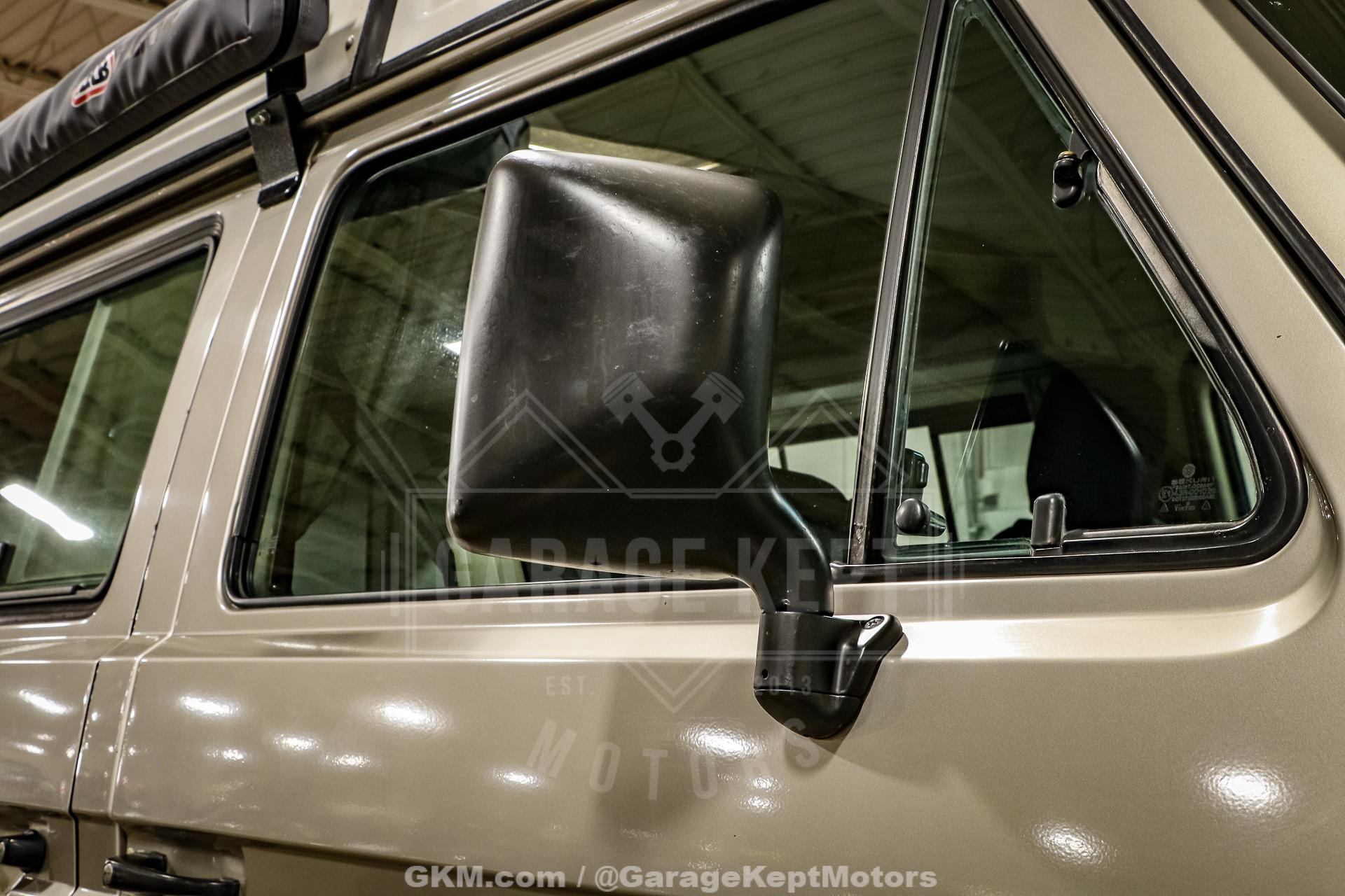 1990 Volkswagen Vanagon photo 43