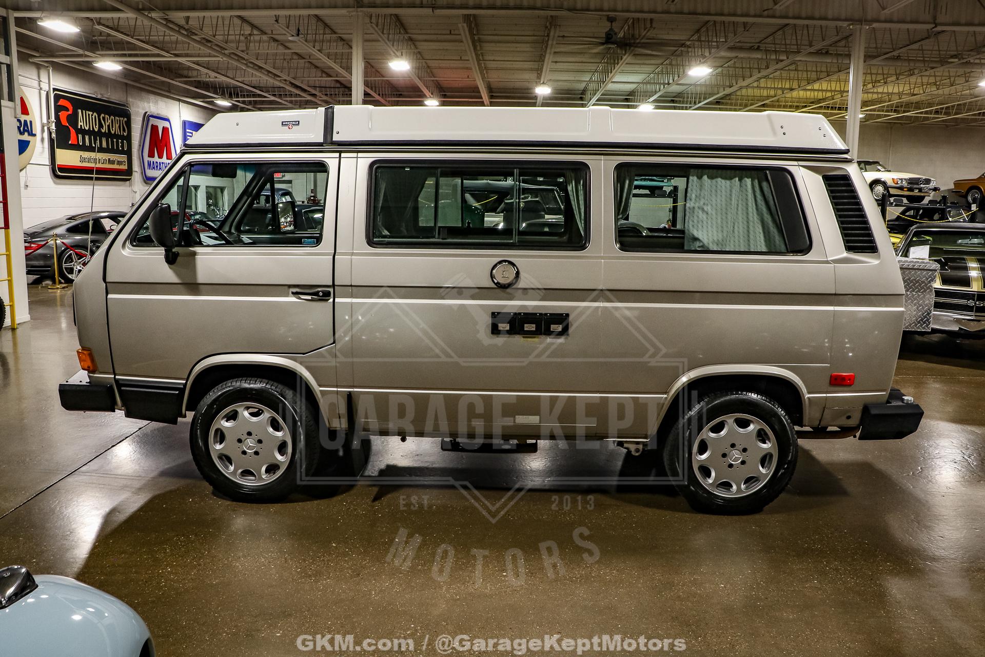 1990 Volkswagen Vanagon photo 4