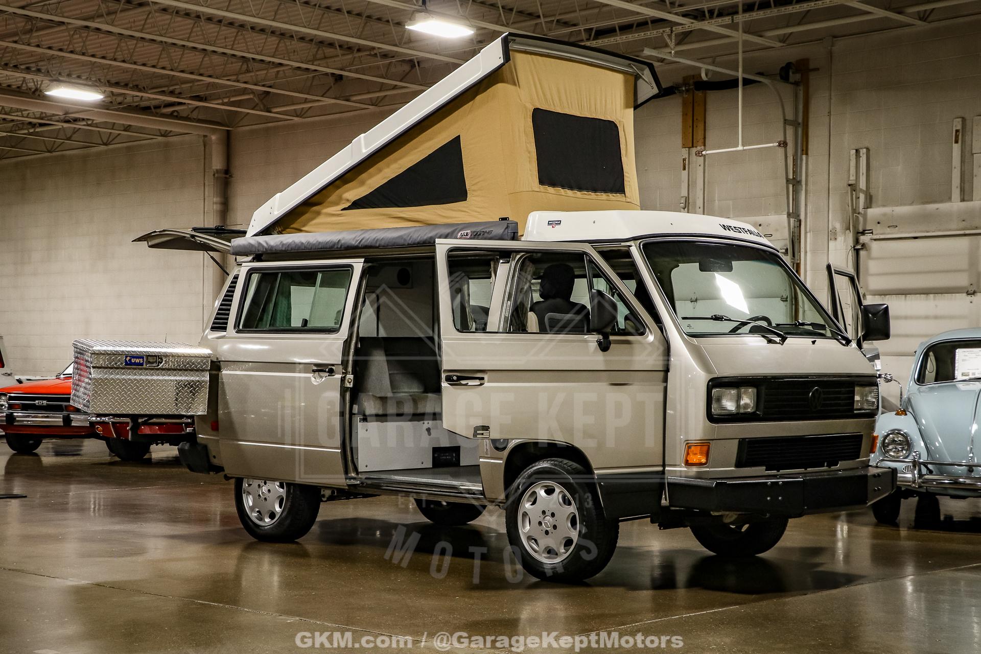 1990 Volkswagen Vanagon photo 47