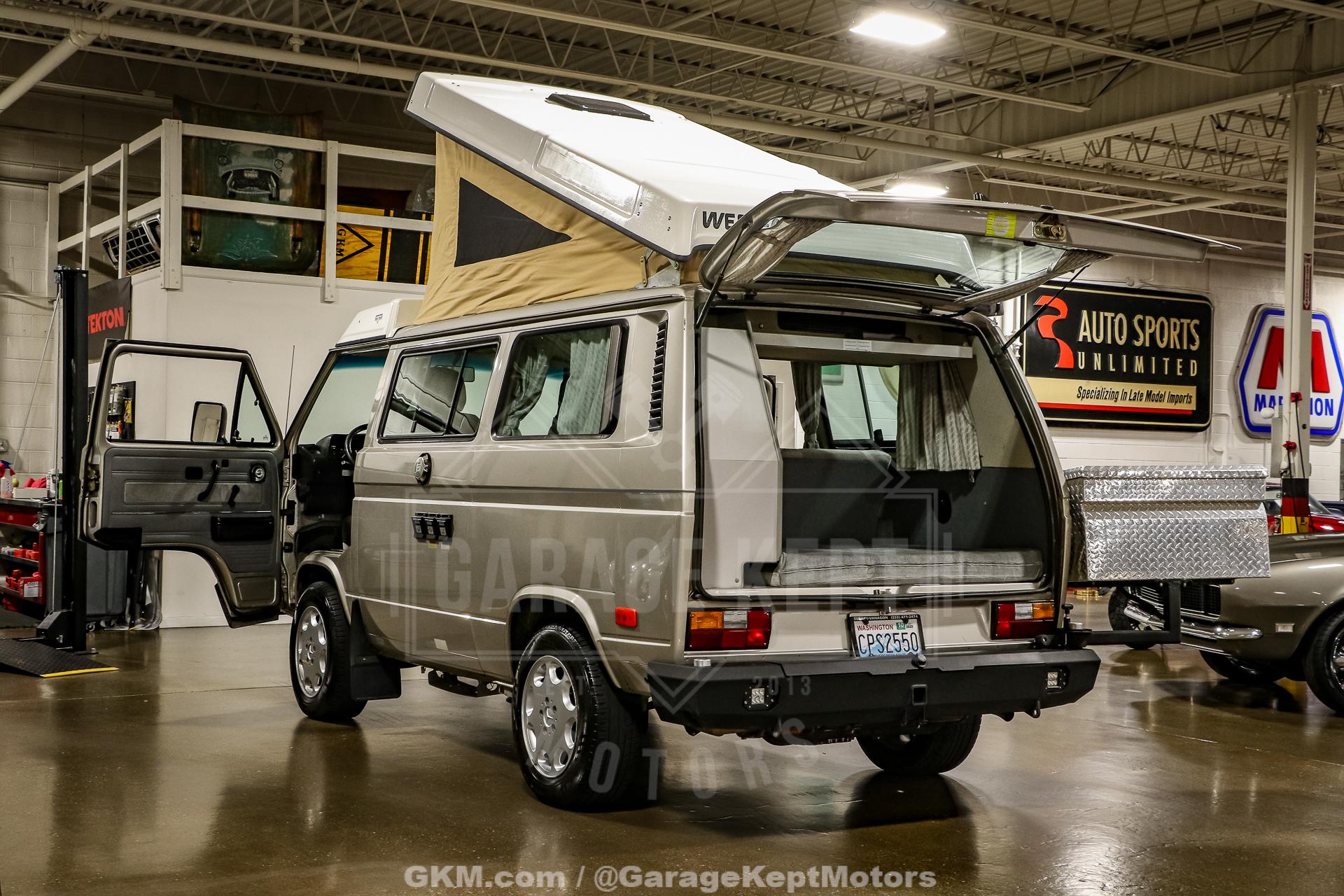 1990 Volkswagen Vanagon photo 49