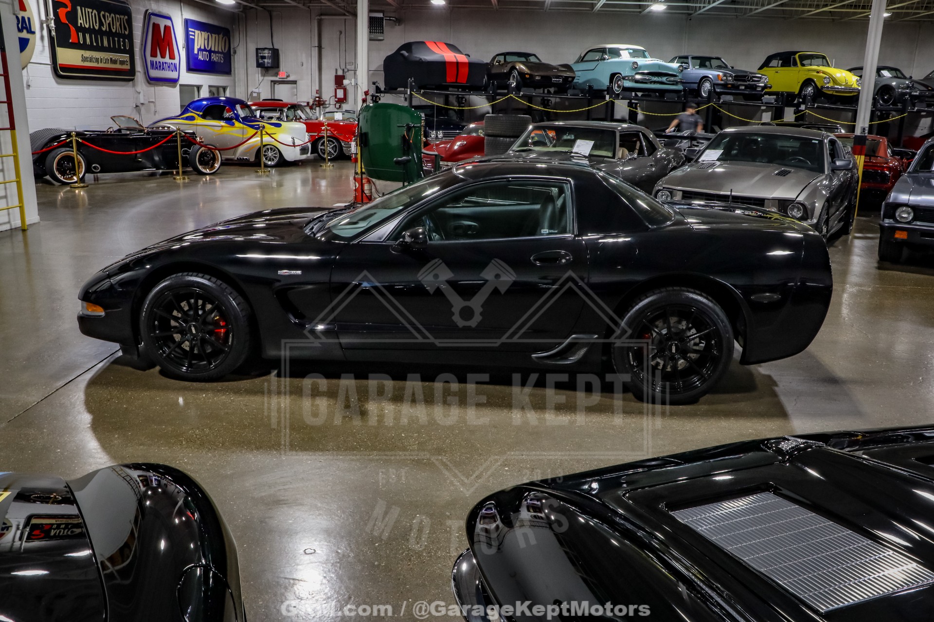 ☆ Garage Show Car Item Used 2002 Chevrolet Corvette Z06 For Sale (Sold) | Garage Kept