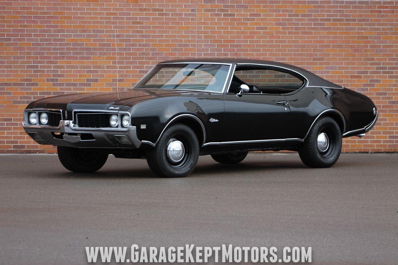 Used 1969 Oldsmobile Cutlass Supreme For Sale (Sold) | Garage Kept