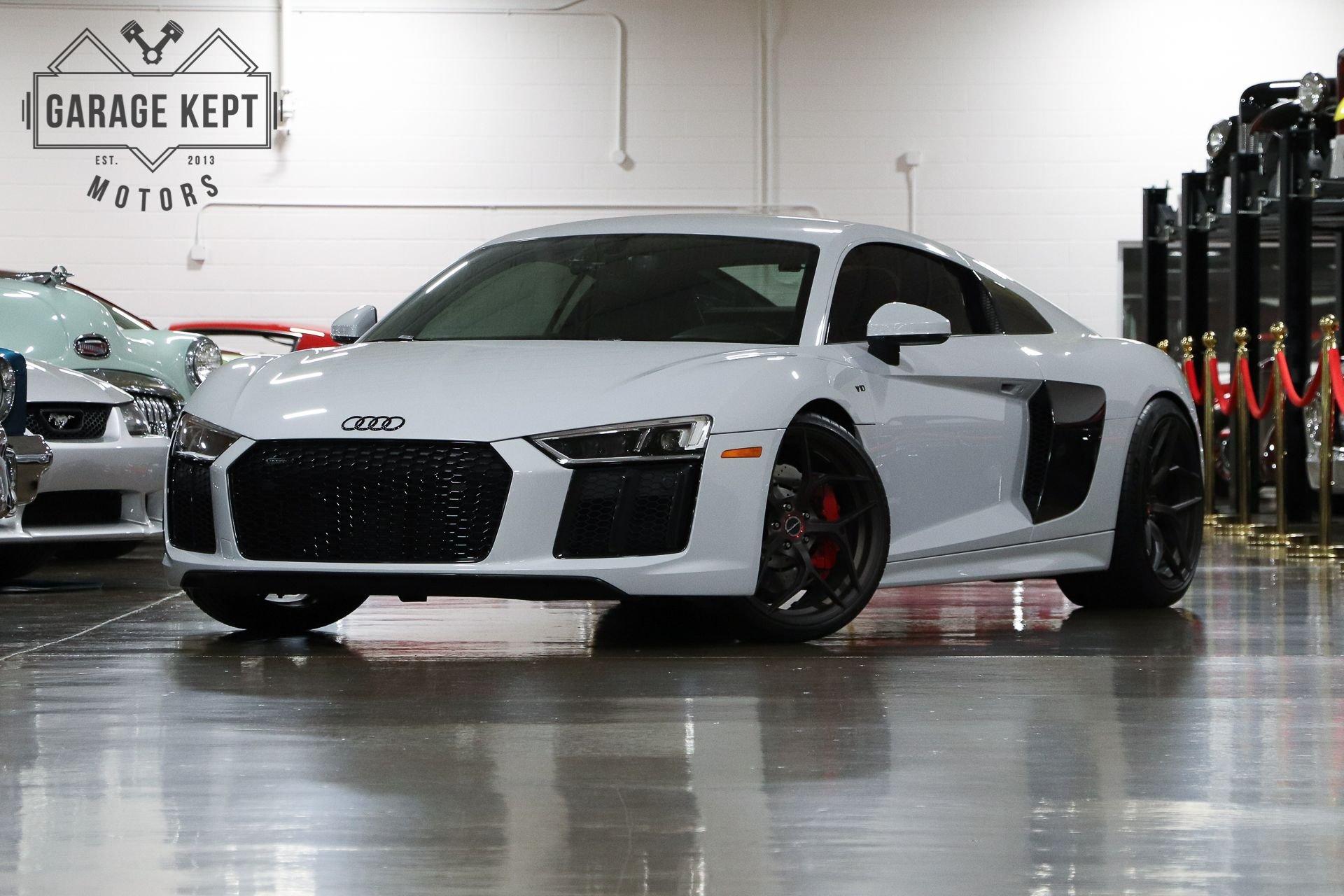 Used-2017-Audi-R8-V10-Coupe- 